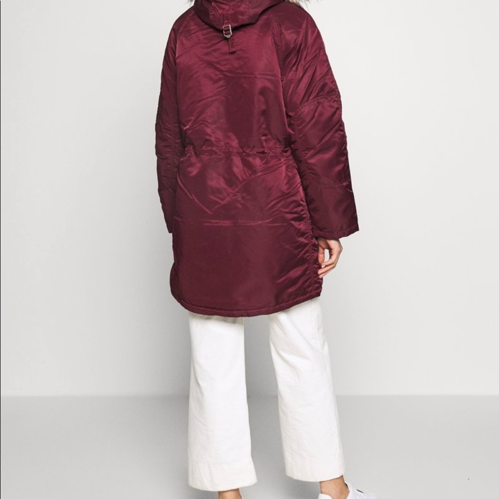 NWT!! American Eagle Maroon Winter Coat! - Picture 5 of 9